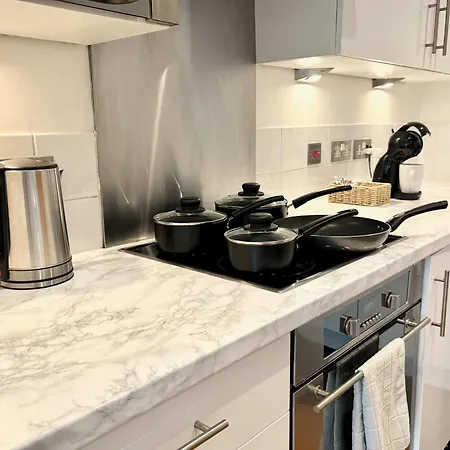 公寓 City Centre 2 Bed Flat With Disable Access 2 Bath Flat - Balcony And View